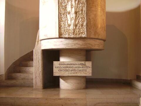 <p>Kanzel</p>

